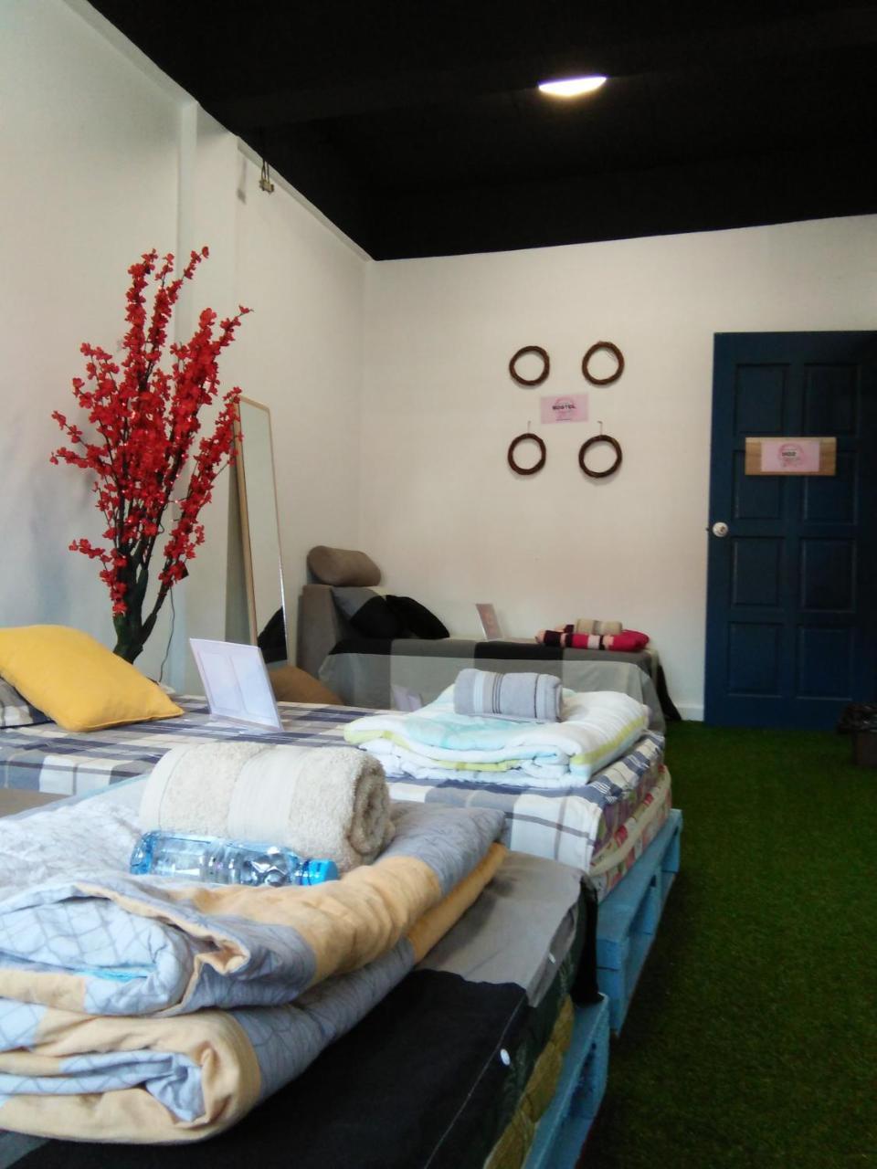 Co.Living Hostel Bandar Seri Begawan Eksteriør billede