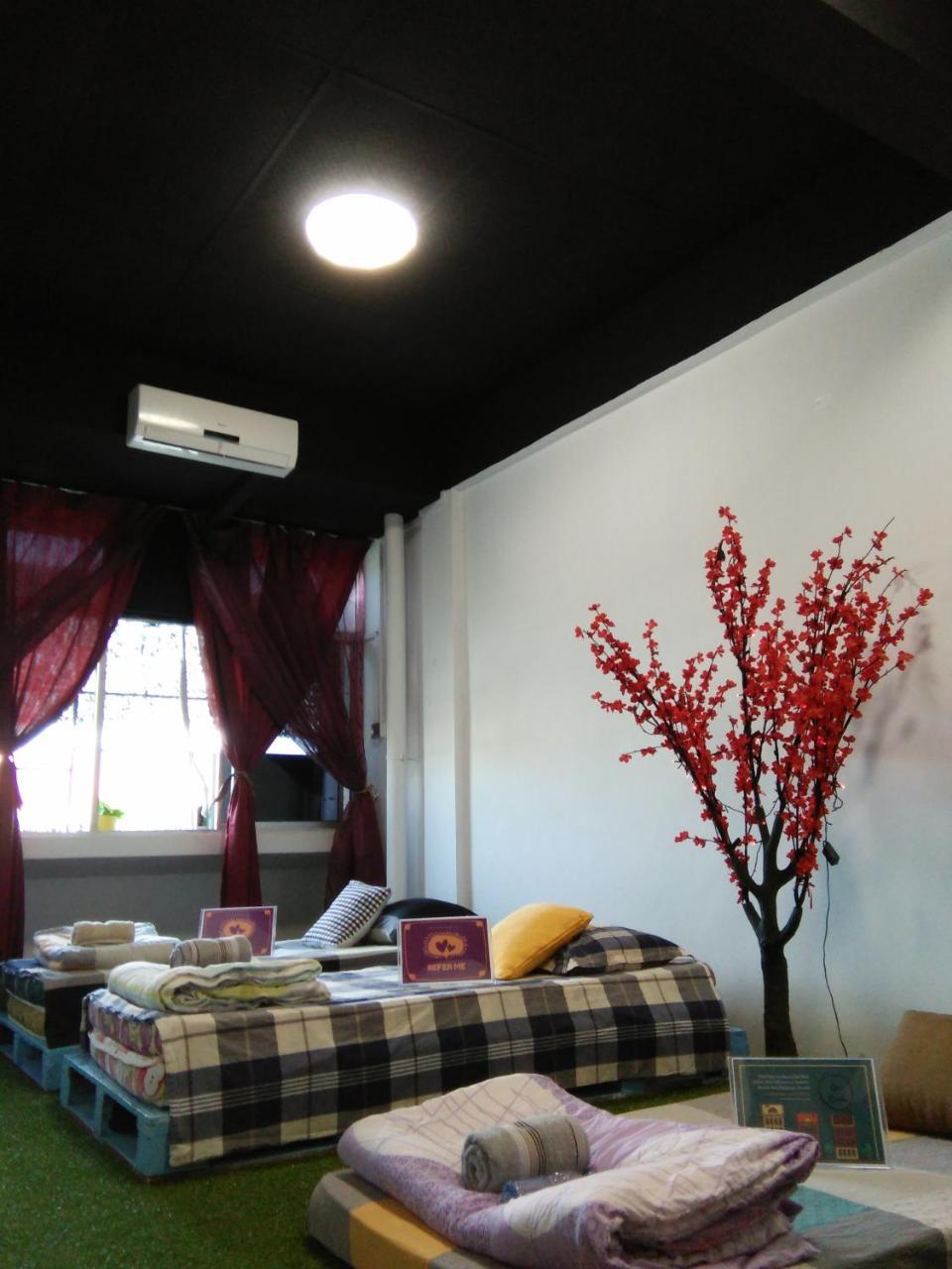 Co.Living Hostel Bandar Seri Begawan Eksteriør billede