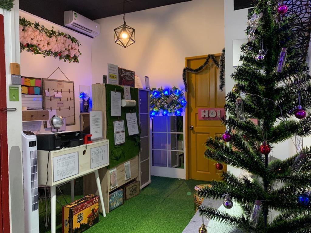 Co.Living Hostel Bandar Seri Begawan Eksteriør billede